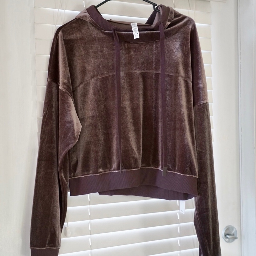 Alo Later Long Sleeve Top